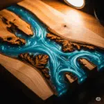 Comment appliquer de la résine epoxy sur du bois ?