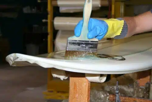 Stratification de planche de surf