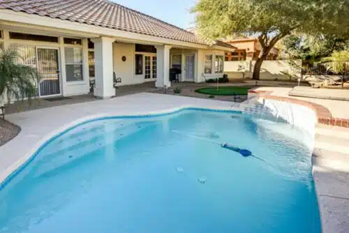 Piscine béton